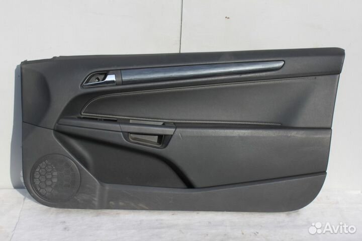 Обшивка двери R cosmo (кожа) 3 дв. Опель Астра Н