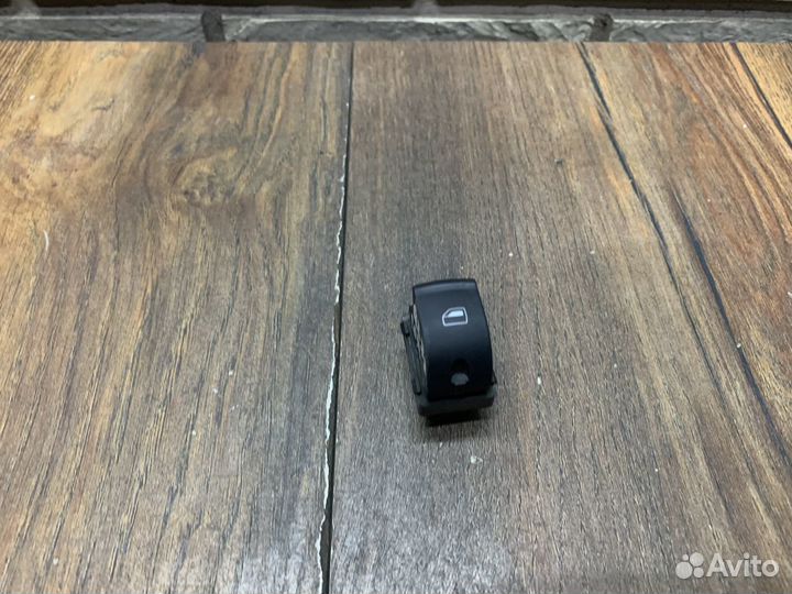 Audi Q7 (4L) Кнопка стеклоподъемника