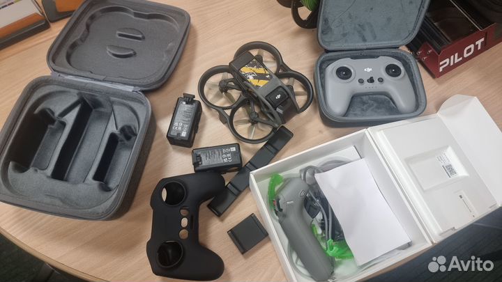 Квадрокоптер dji avata