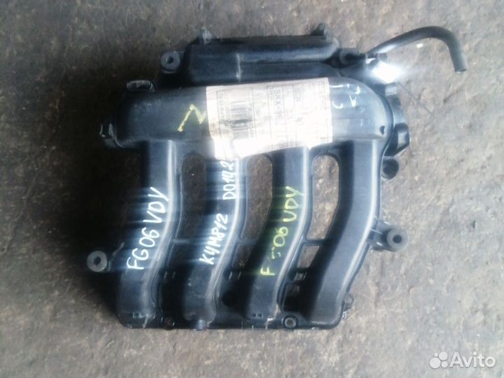 Впускной коллектор Renault Megane 2, K4M812