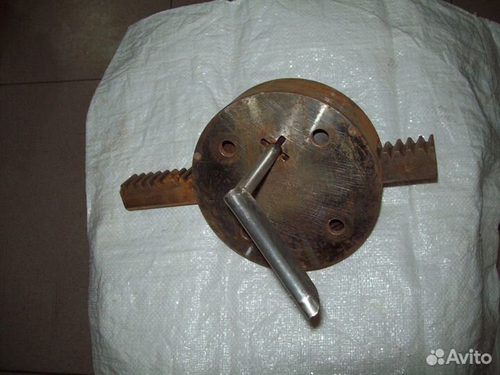 Замок гаражный