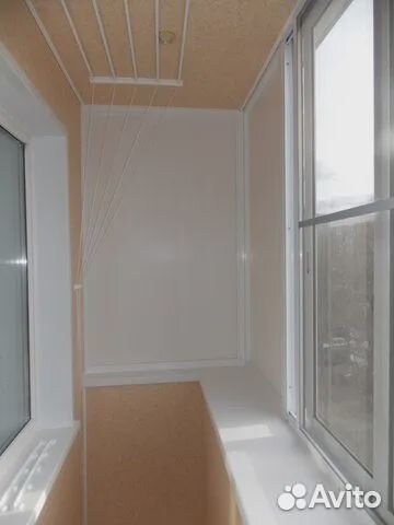 Балконы-остекление, отделка, мебель