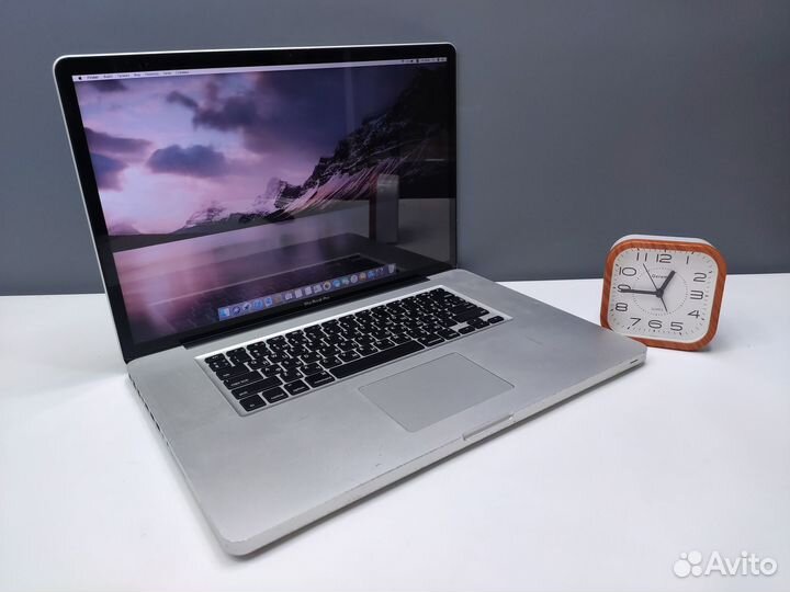 MacBook Pro 17