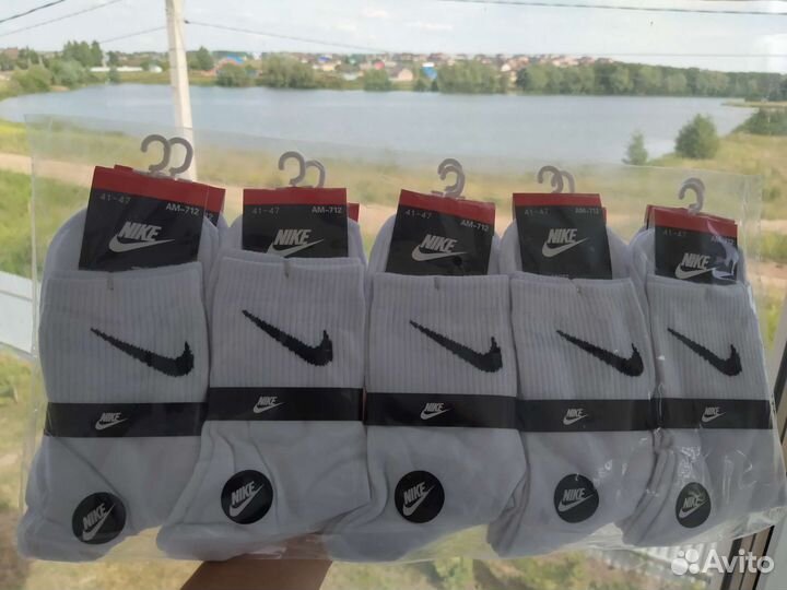 Носки Nike Высокие белые