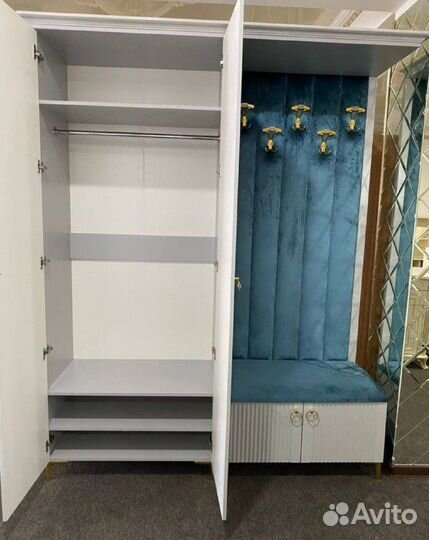 Прихожая