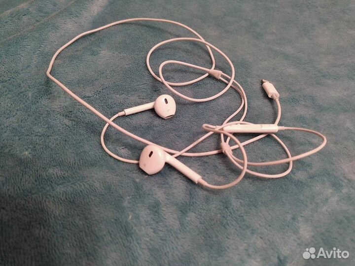 Наушники Apple EarPods