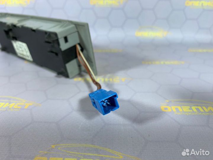 Датчик объема Opel Astra H