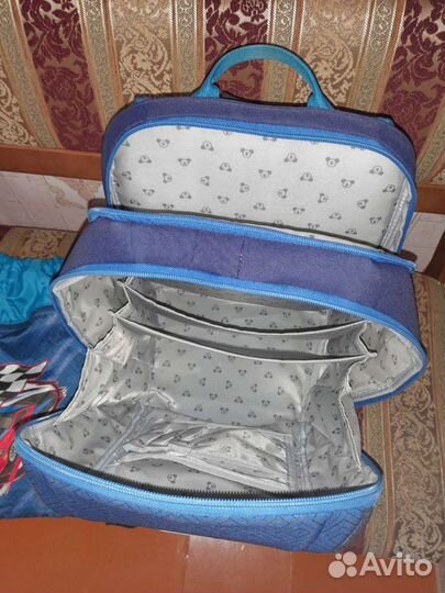 Ранец школьный каркасный