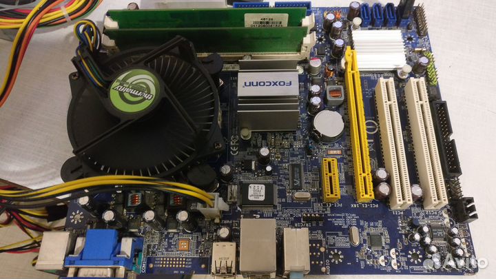 Foxconn G41MX 2.0 Series + память + кулер + проц