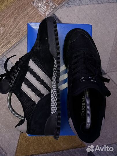 Кроссовки adidas marathon