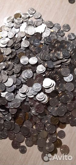 Продам монеты 1,5,10 копеек,общей массой 2,8 кг