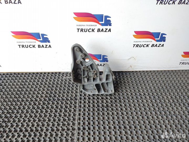 5010574625 Кронштейн торсиона правый