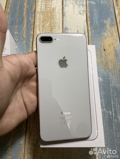 iPhone 8 Plus, 256 ГБ