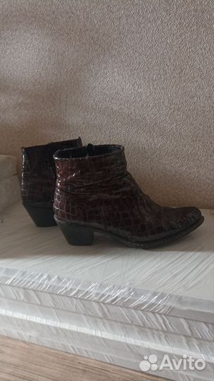 Ботинки женские 40 размер