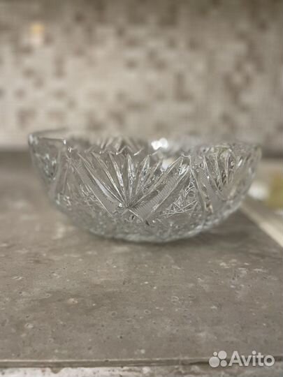 Хрустальная ваза