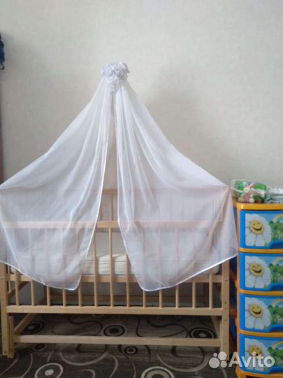 Детская кровать качели