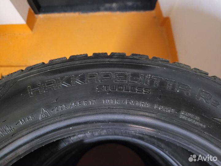 Nokian Tyres Hakkapeliitta R2 225/55 R17 101R