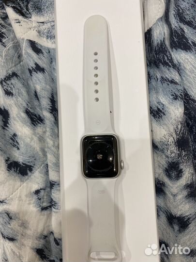 Новые Apple Watch SE 40 mm