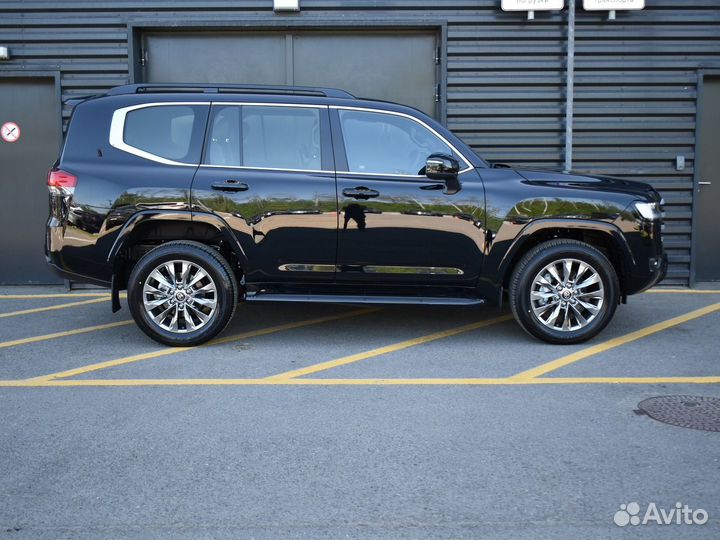 Toyota Land Cruiser 3.3 AT, 2024, 83 км