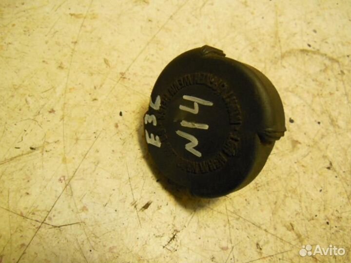 Крышка расширительного бачка BMW 3-Series/M3