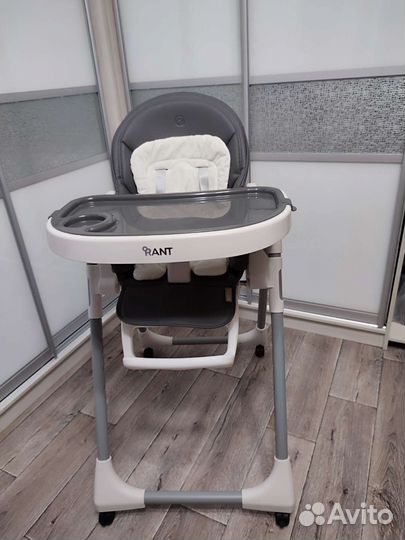 Стул для кормления