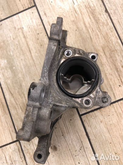 Корпус термостата Nissan Qashqai 2007