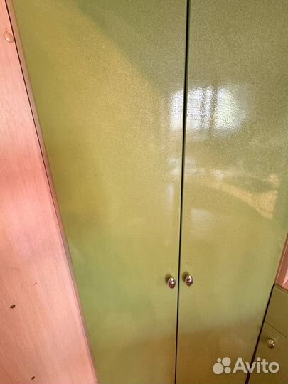 Детский школьный уголок бу