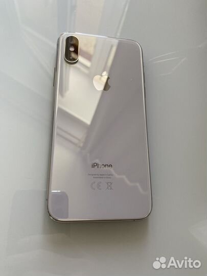 iPhone Xs, 64 ГБ