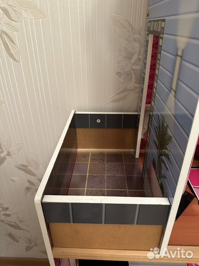 Большой кукольный домик 