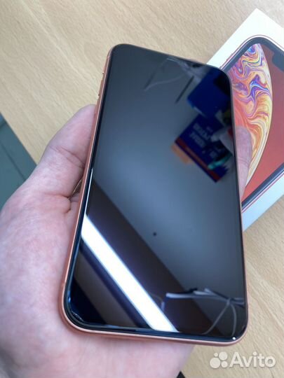 iPhone Xr, 64 ГБ