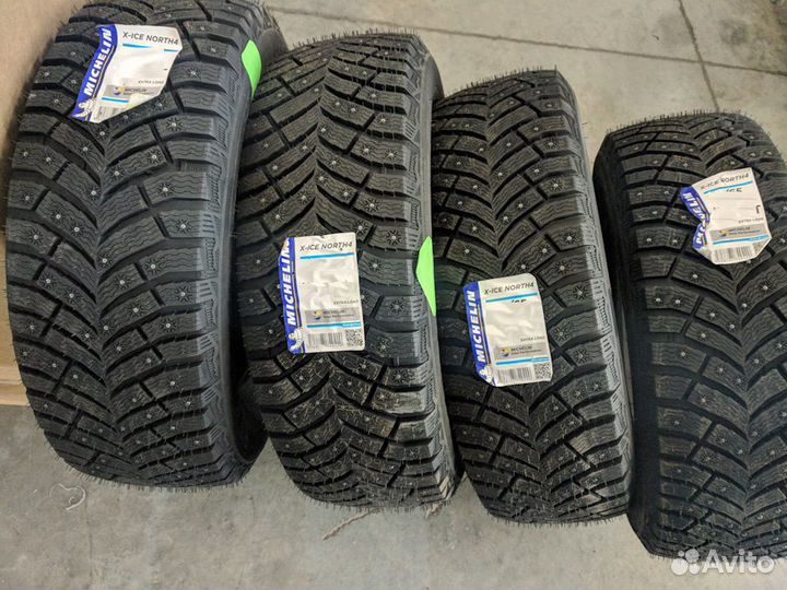 Michelin X-Ice North 4 SUV 255/55 R19 111T