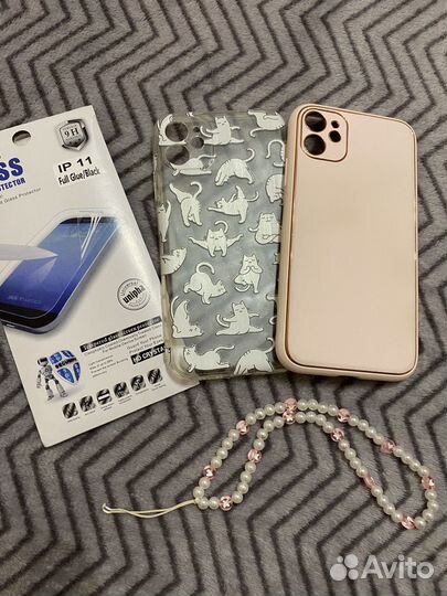 Чехол на iPhone 11