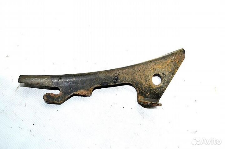 Кронштейн крыла переднего моста, левый DAF XF105