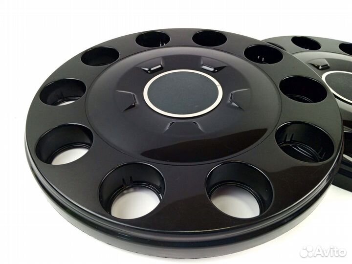 Колпаки 22.5 закрытые с ободком из нержавейки