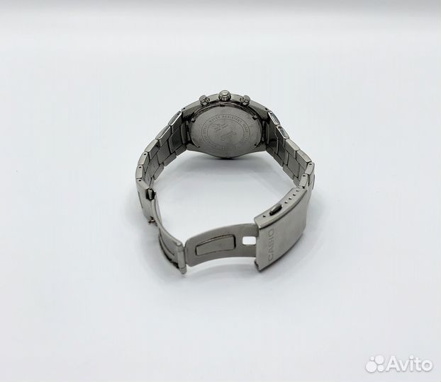 Часы Casio