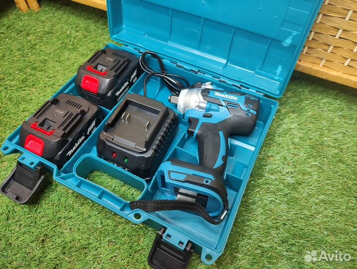 Гайковерт Makita + 2 акб