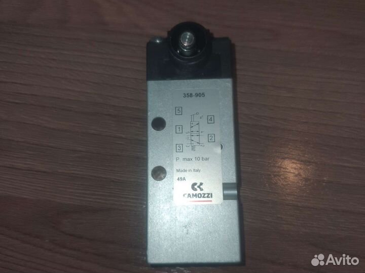 Распределитель camozzi 358-905 ручное управление
