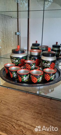 Сервиз деревянный под хохлому