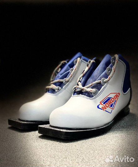 Ботинки для беговых лыж Nordik 37р