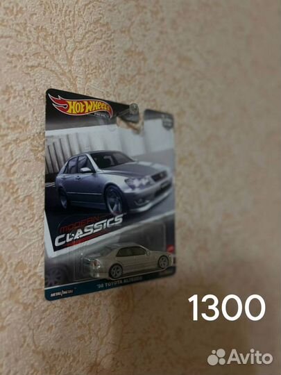 Hot wheels premium разные от