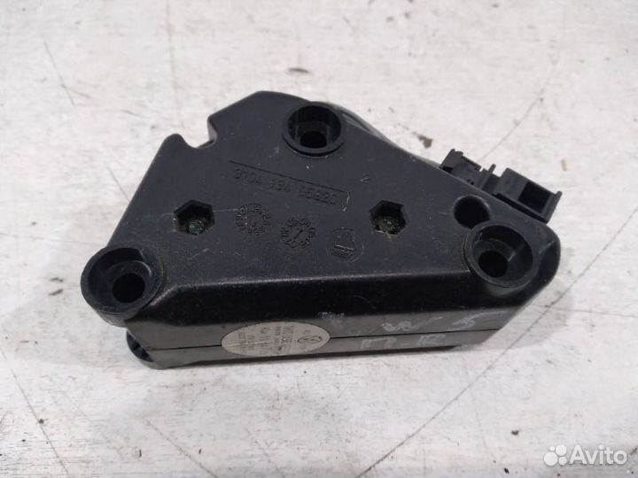 Блок электронный Volkswagen Golf 5 2004