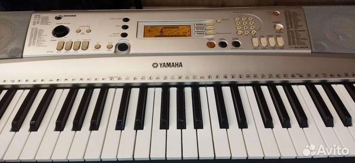 Синтезатор Yamaha psr e313