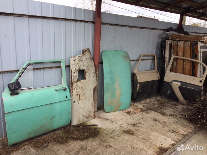 Газ 21 Двери в хорошем состоянии