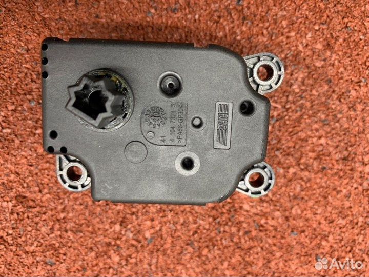 Сервопривод заслонок печки Ford Transit 8 FCD 310M