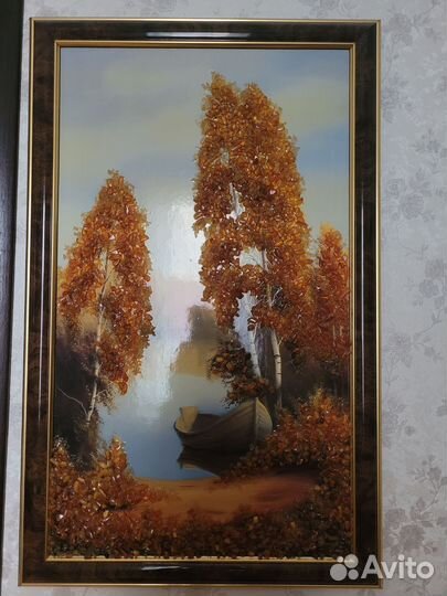 Картина из янтаря