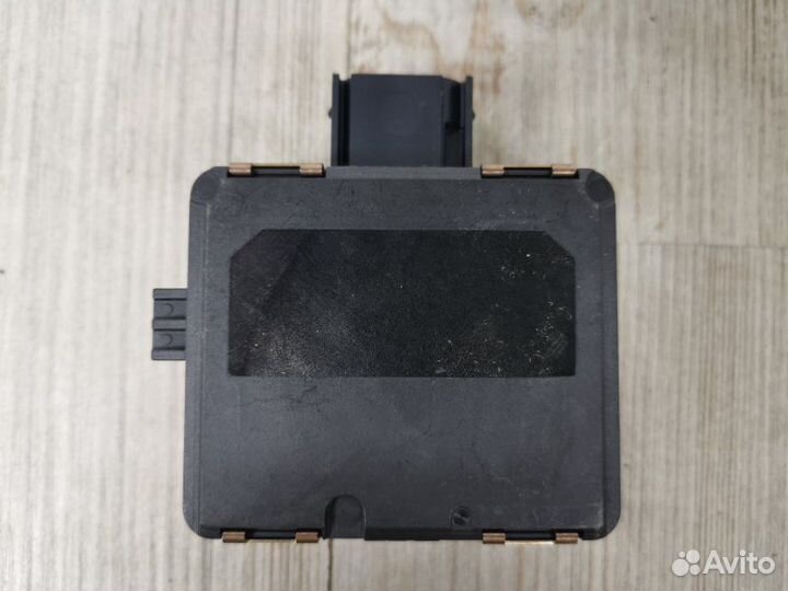 Блок управления ассистента смены полосы движения