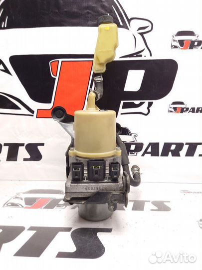 Насос гидроусилителя Mazda 3