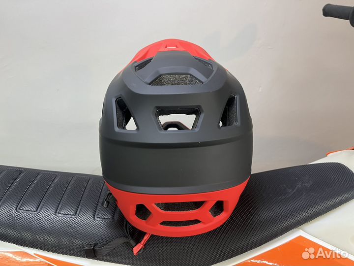 Шлем велосипедный (эндуро,кросс)