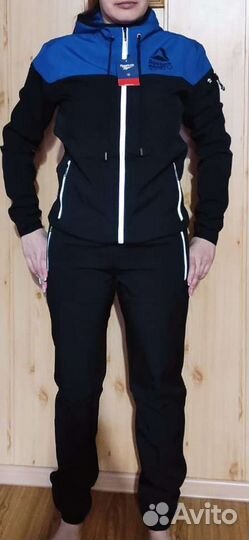 Спортивный костюм reebok Nike