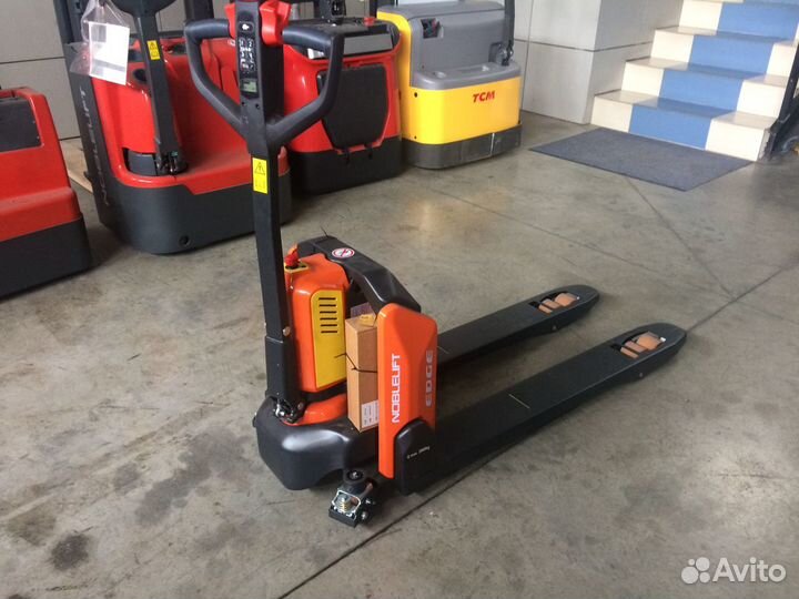 Транспортировщик паллет